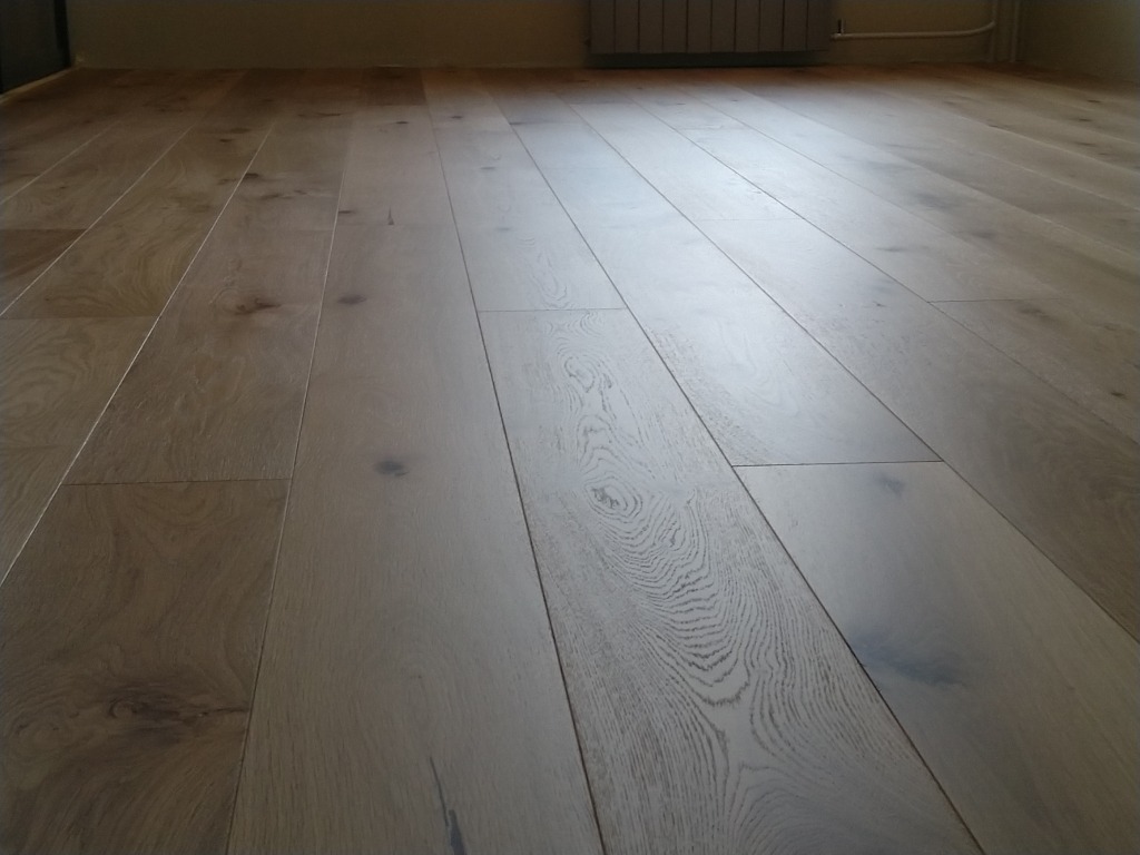 Инженерная доска Cora Natural Oak Pure natur 1600-2400×155×16 фото в интерьере