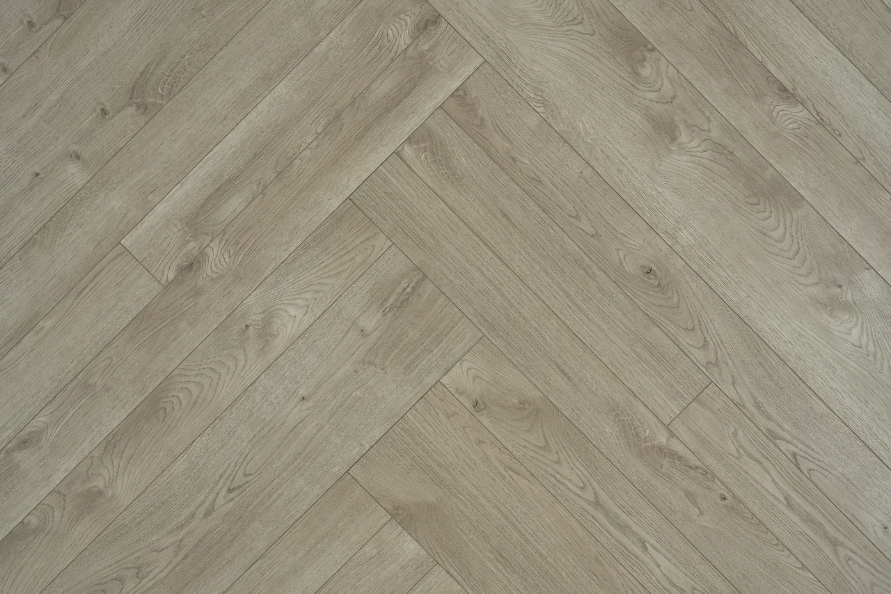 Ламинат CBM Mosaik Дуб Тиса 305 венгерская елка 600×100×10 Ламинат CBM Mosaik Дуб Тиса 305 венгерская елка 600×100×10